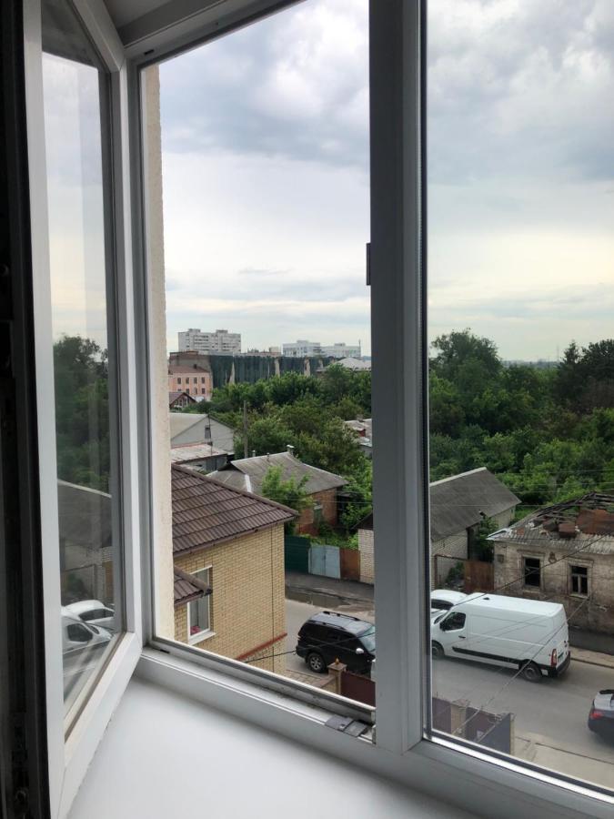 Bloom Отель Kharkiv Bagian luar foto
